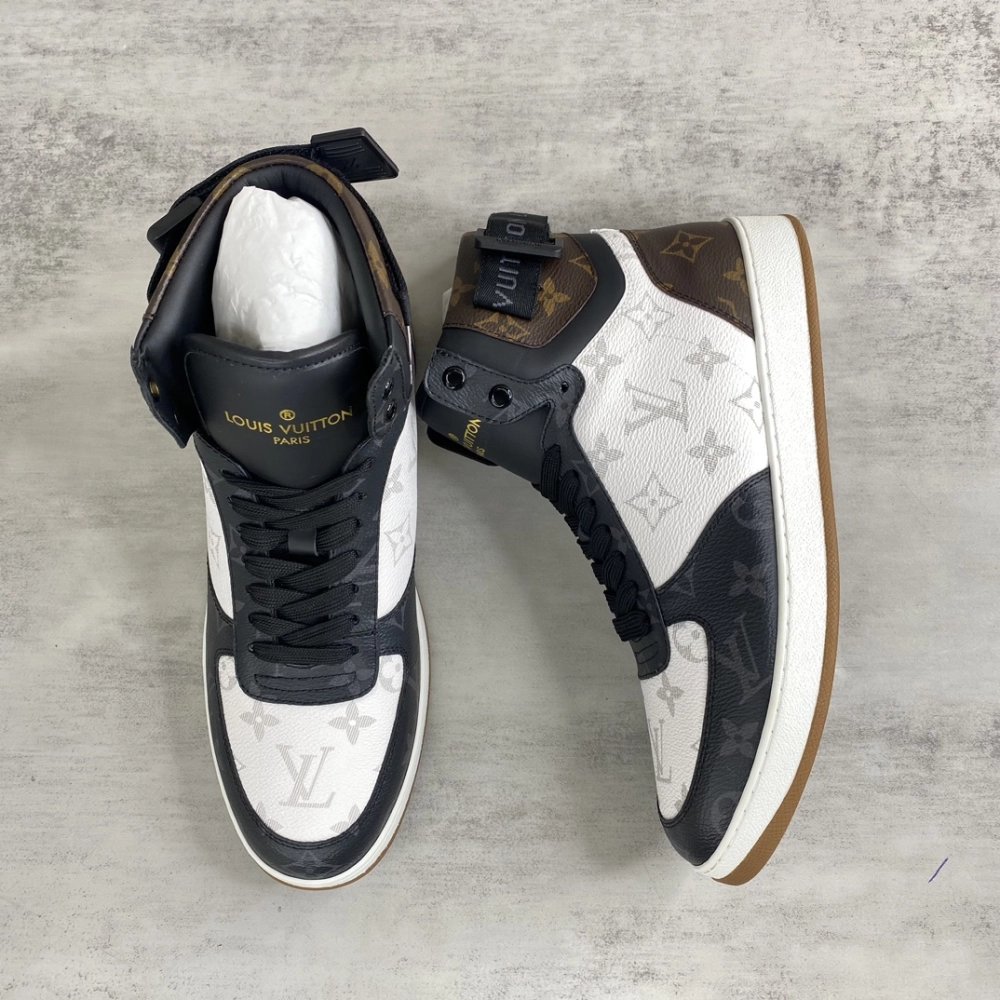 LV Sneakers 2026 621,LV Sneakers,LOUIS VUITTON Sneakers,More Brands