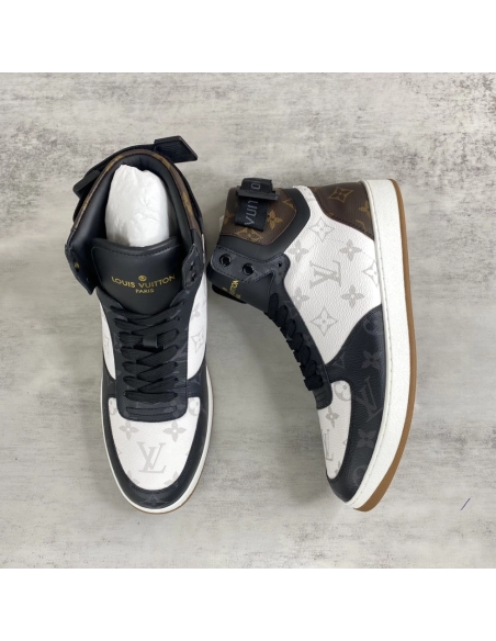 LV Sneakers 2026 621,LV Sneakers,LOUIS VUITTON Sneakers,More Brands