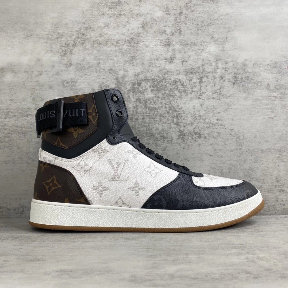 LV Sneakers 2026 621,LV Sneakers,LOUIS VUITTON Sneakers,More Brands