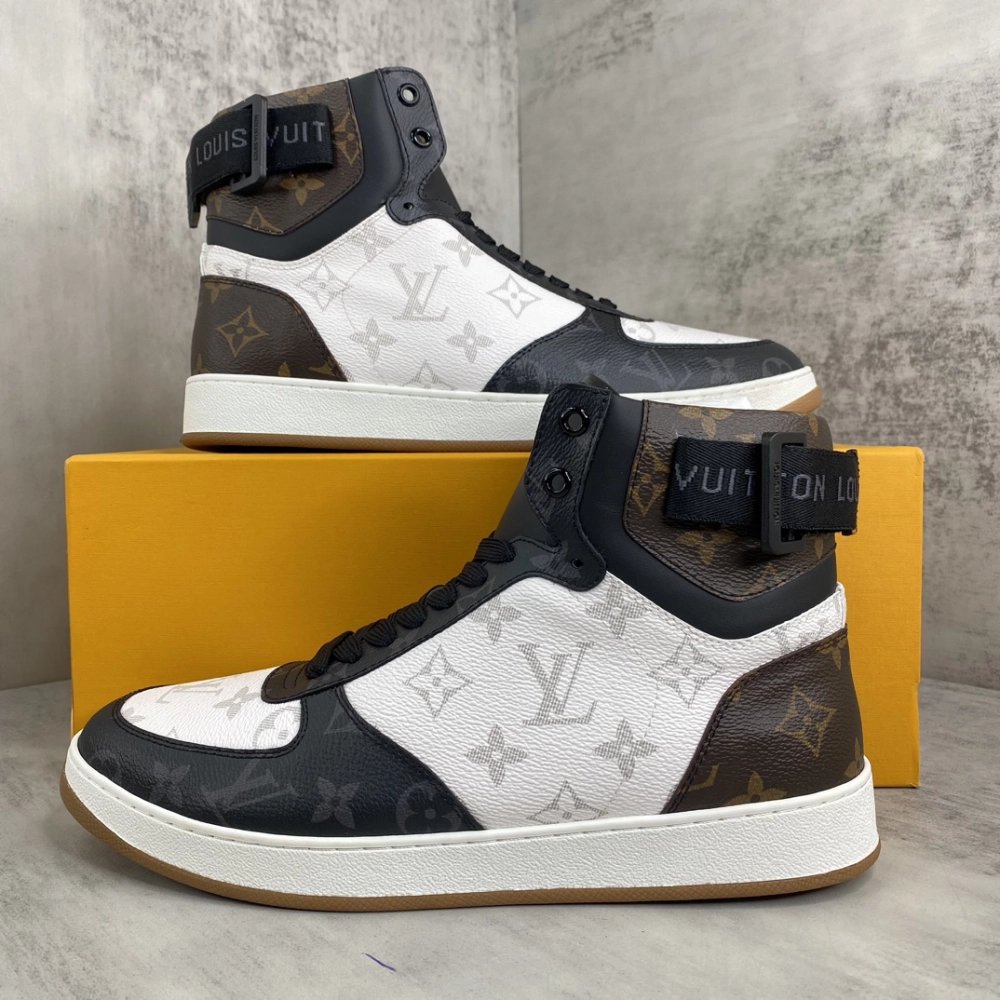 LV Sneakers 2026 621,LV Sneakers,LOUIS VUITTON Sneakers,More Brands