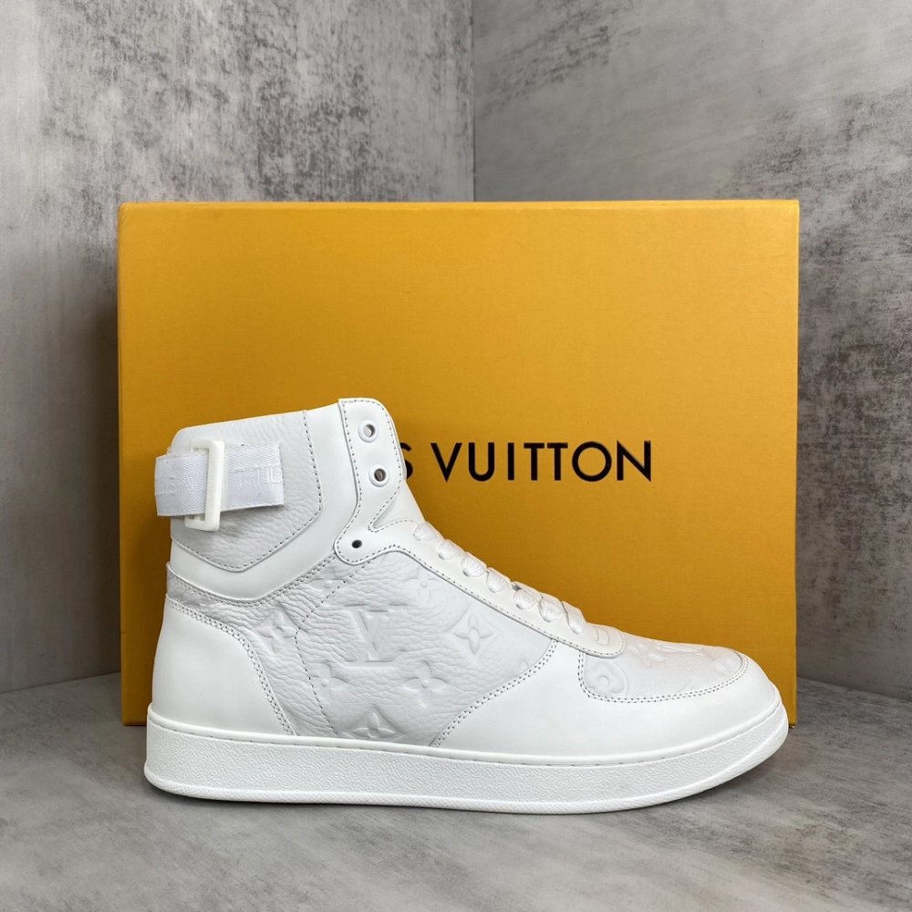 LV Sneakers 2026 622,LV Sneakers,LOUIS VUITTON Sneakers,More Brands