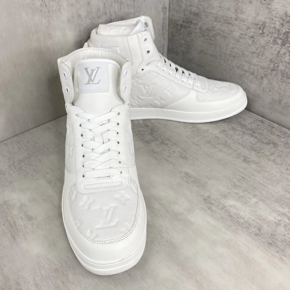 LV Sneakers 2026 622,LV Sneakers,LOUIS VUITTON Sneakers,More Brands