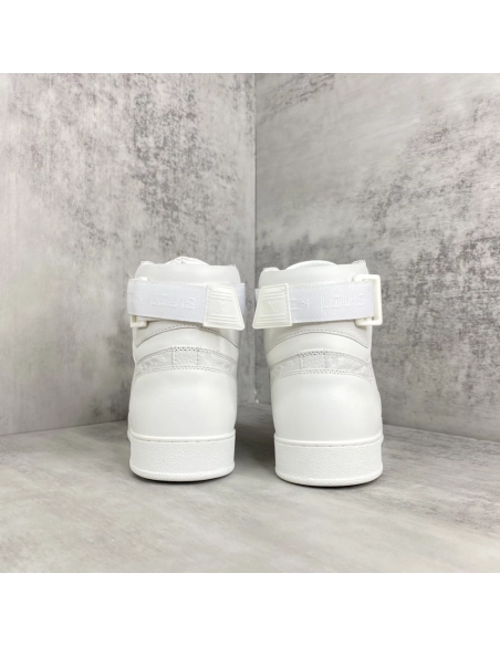 LV Sneakers 2026 622,LV Sneakers,LOUIS VUITTON Sneakers,More Brands