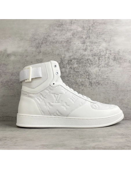 LV Sneakers 2026 622,LV Sneakers,LOUIS VUITTON Sneakers,More Brands