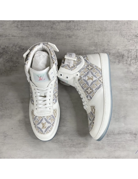 LV Sneakers 2026 623,LV Sneakers,LOUIS VUITTON Sneakers,More Brands