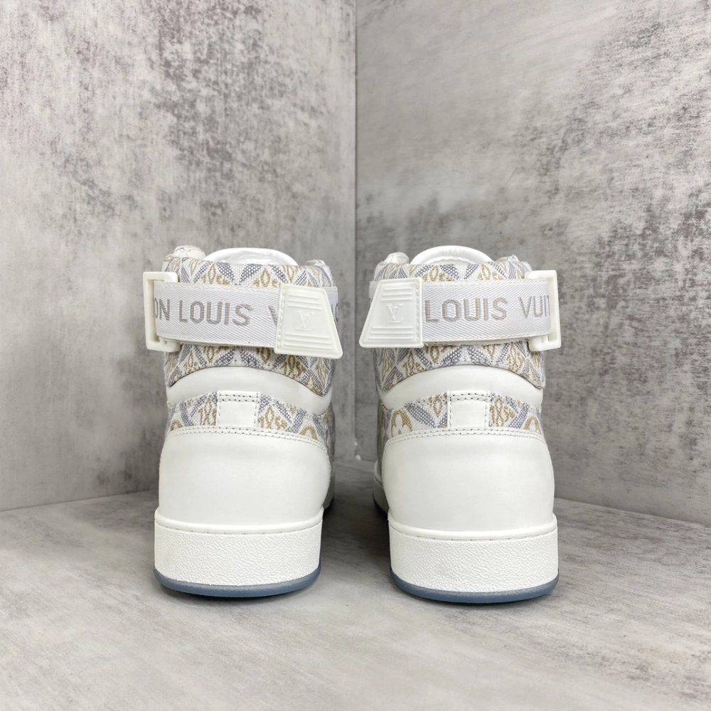 LV Sneakers 2026 623,LV Sneakers,LOUIS VUITTON Sneakers,More Brands