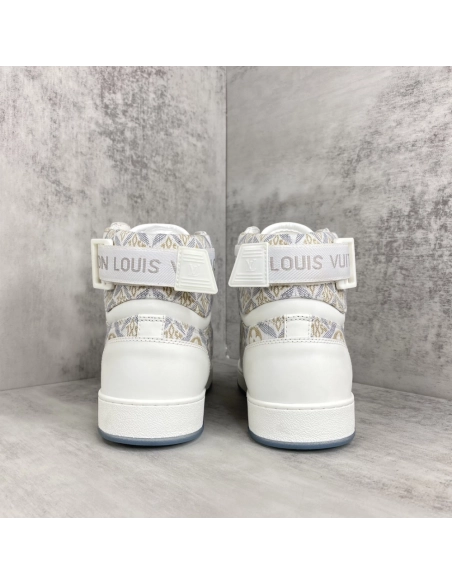 LV Sneakers 2026 623,LV Sneakers,LOUIS VUITTON Sneakers,More Brands
