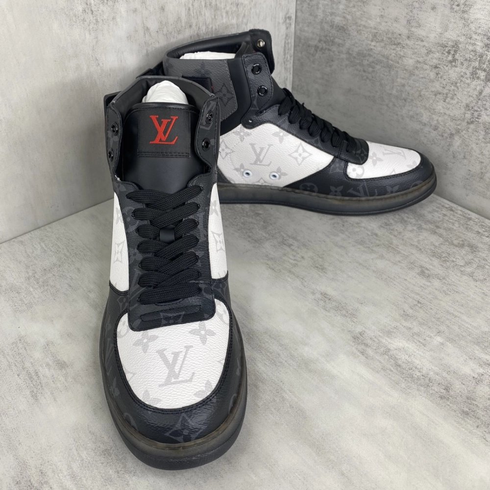 LV Sneakers 2026 624,LV Sneakers,LOUIS VUITTON Sneakers,More Brands