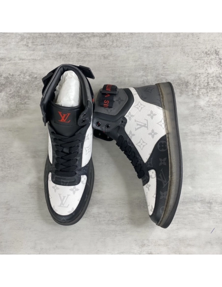 LV Sneakers 2026 624,LV Sneakers,LOUIS VUITTON Sneakers,More Brands
