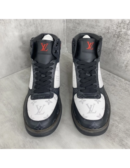 LV Sneakers 2026 624,LV Sneakers,LOUIS VUITTON Sneakers,More Brands