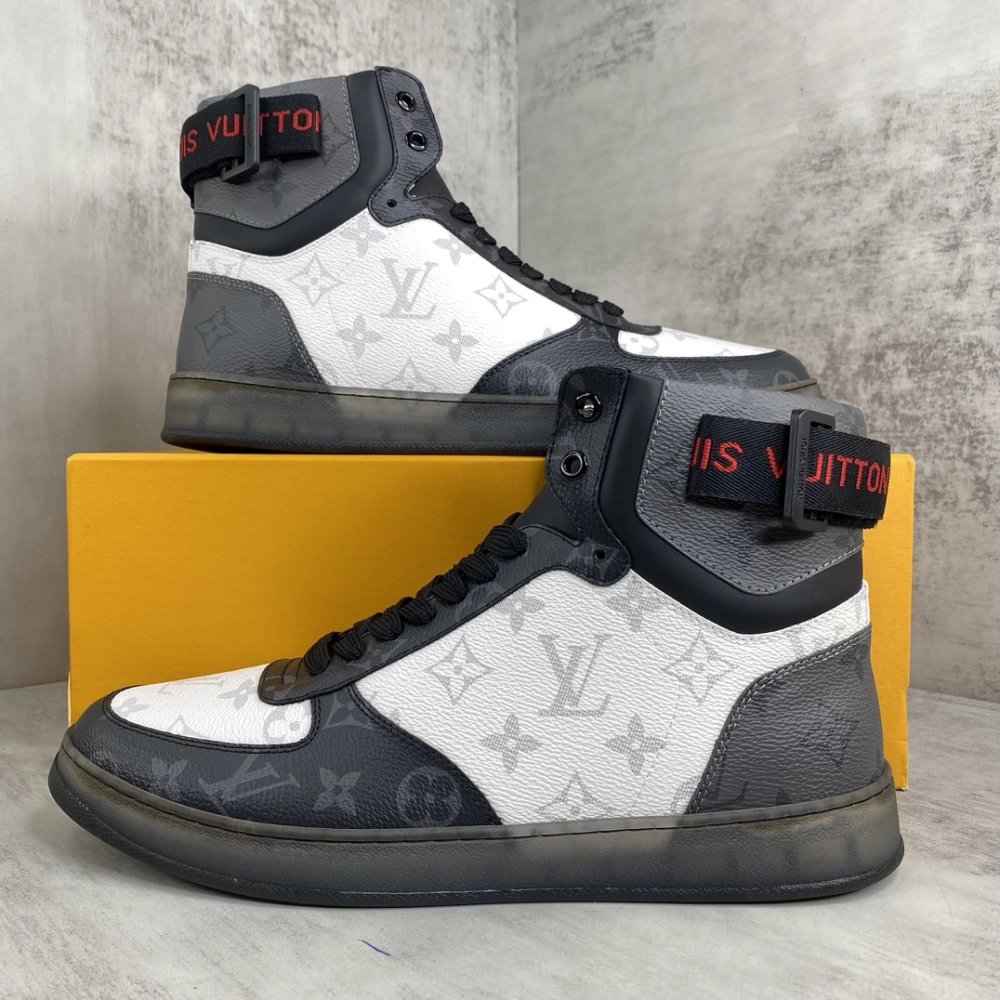 LV Sneakers 2026 624,LV Sneakers,LOUIS VUITTON Sneakers,More Brands