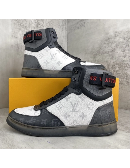 LV Sneakers 2026 624,LV Sneakers,LOUIS VUITTON Sneakers,More Brands
