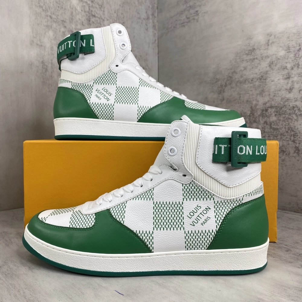 LV Sneakers 2026 626,LV Sneakers,LOUIS VUITTON Sneakers,More Brands