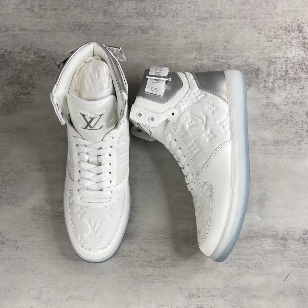 LV Sneakers 2026 627,LV Sneakers,LOUIS VUITTON Sneakers,More Brands