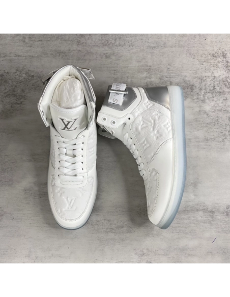 LV Sneakers 2026 627,LV Sneakers,LOUIS VUITTON Sneakers,More Brands