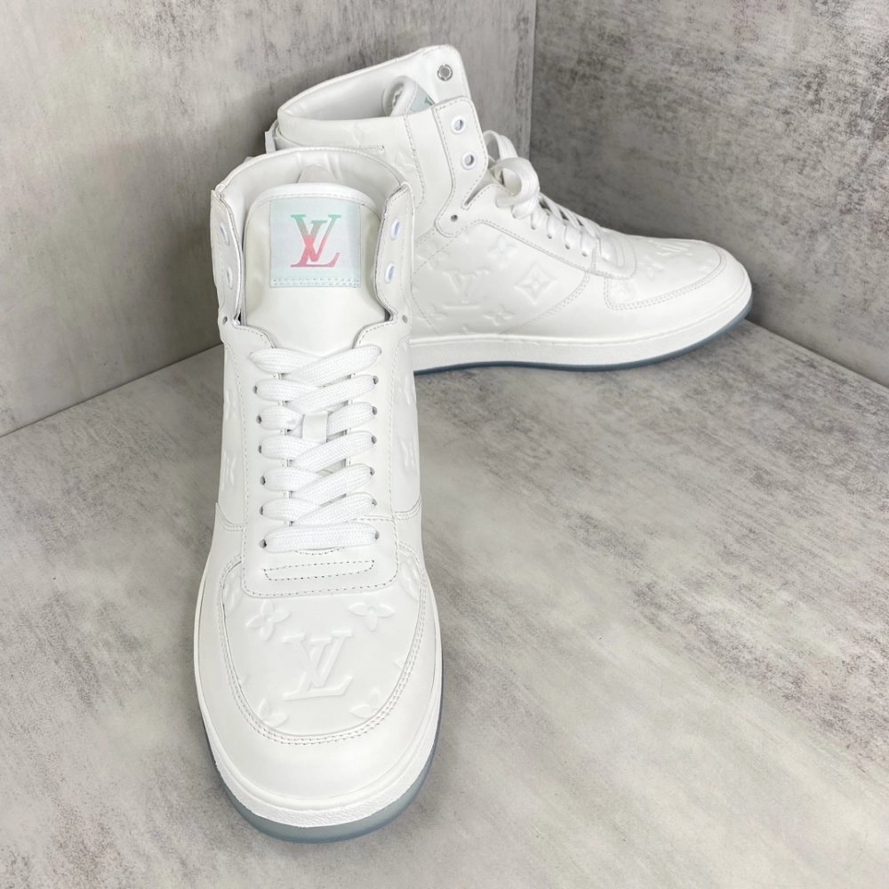 LV Sneakers 2026 628,LV Sneakers,LOUIS VUITTON Sneakers,More Brands