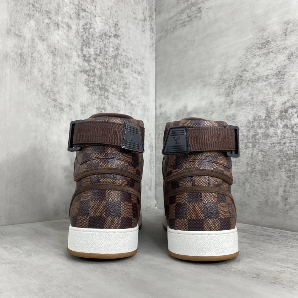 LV Sneakers 2026 629,LV Sneakers,LOUIS VUITTON Sneakers,More Brands