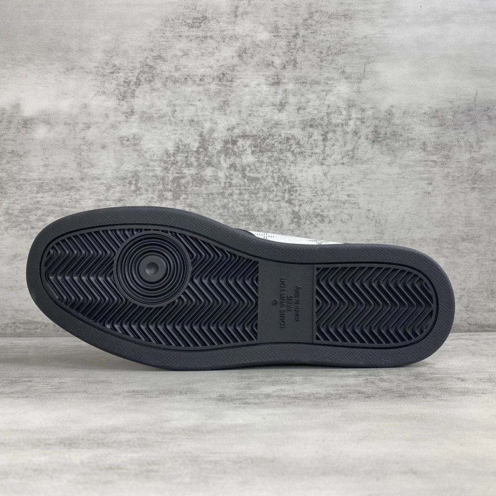 LV Sneakers 2026 630,LV Sneakers,LOUIS VUITTON Sneakers,More Brands