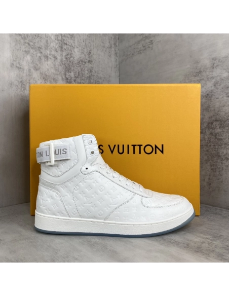 LV Sneakers 2026 634,LV Sneakers,LOUIS VUITTON Sneakers,More Brands
