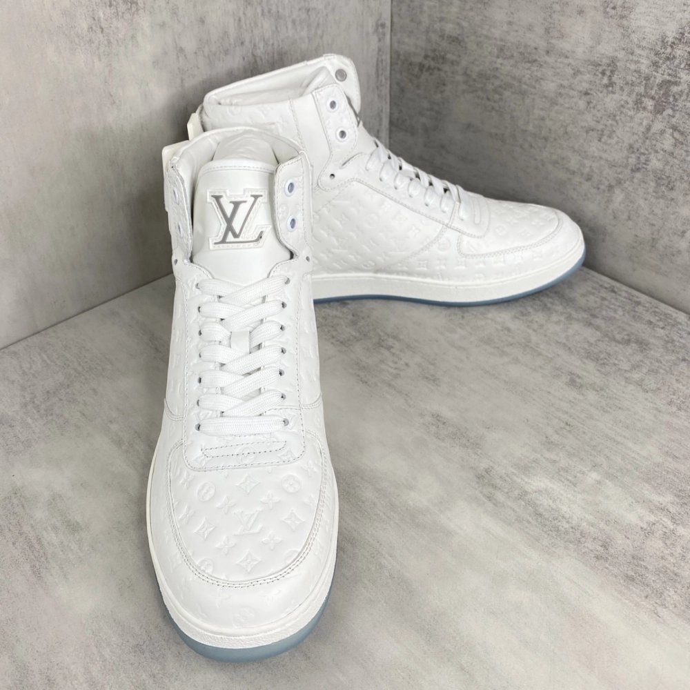 LV Sneakers 2026 634,LV Sneakers,LOUIS VUITTON Sneakers,More Brands