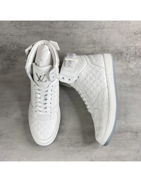 LV Sneakers 2026 634,LV Sneakers,LOUIS VUITTON Sneakers,More Brands