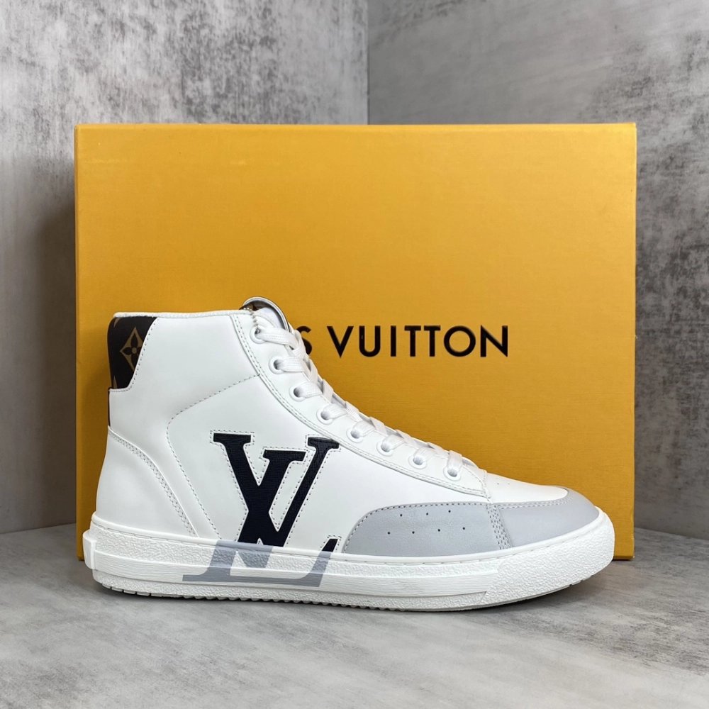 LV Sneakers 2026 642,LV Sneakers,LOUIS VUITTON Sneakers,More Brands