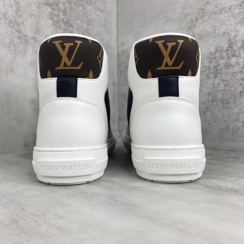 LV Sneakers 2026 642,LV Sneakers,LOUIS VUITTON Sneakers,More Brands