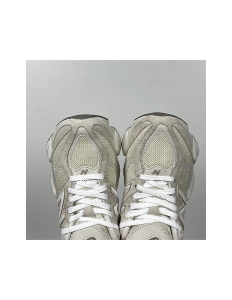 New Balance 9060 in Timberwolf Sea Salt U906029Y , Y2K-Inspired Chunky Lifestyle Sneaker , Premium SneakersStreetwear , Worldwid