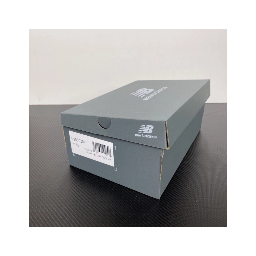 New Balance 9060 in Timberwolf Sea Salt U906029Y , Y2K-Inspired Chunky Lifestyle Sneaker , Premium SneakersStreetwear , Worldwid