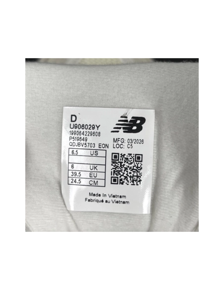 New Balance 9060 in Timberwolf Sea Salt U906029Y , Y2K-Inspired Chunky Lifestyle Sneaker , Premium SneakersStreetwear , Worldwid