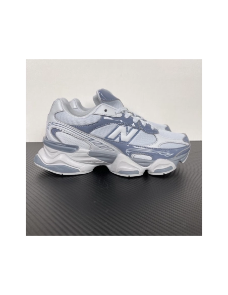 New Balance 9060 in Arctic Grey Granite U90605HS , Y2K-Inspired Chunky Lifestyle Sneaker , Premium SneakersStreetwear , Worldwid