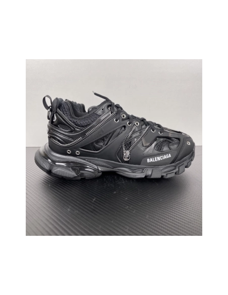 Balenciaga Track LED Sneaker in Black 542023 W3AD3 2350 , High-Fashion Layered Chunky Sneaker , Premium SneakersStreetwear , Wor