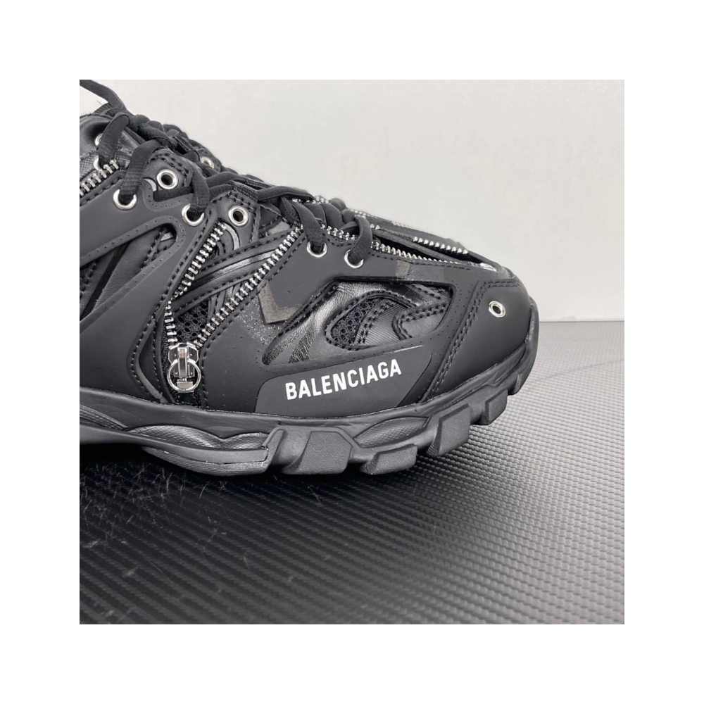 Balenciaga Track LED Sneaker in Black 542023 W3AD3 2350 , High-Fashion Layered Chunky Sneaker , Premium SneakersStreetwear , Wor