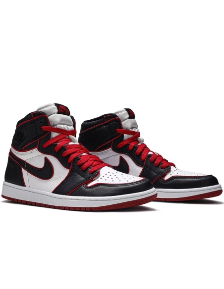 AIR JORDAN 1 RETRO HIGH OG BLOODLINE 555088 062,AIR JORDAN 1 HIGH,Air Jordan