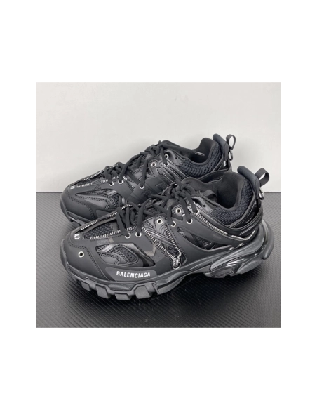Balenciaga Track LED Sneaker in Black 542023 W3AD3 2350 , High-Fashion Layered Chunky Sneaker , Premium SneakersStreetwear , Wor