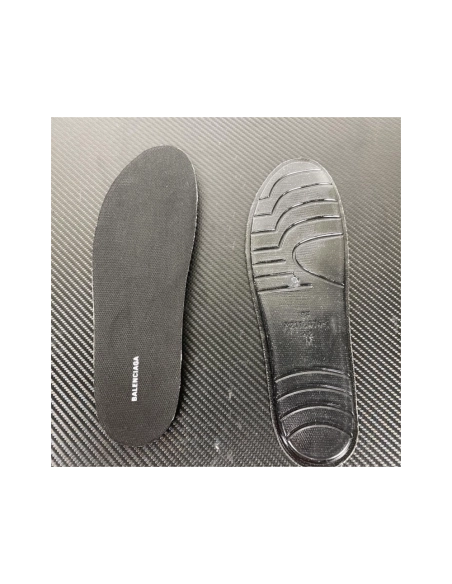 Balenciaga Track LED Sneaker in Black 542023 W3AD3 2350 , High-Fashion Layered Chunky Sneaker , Premium SneakersStreetwear , Wor