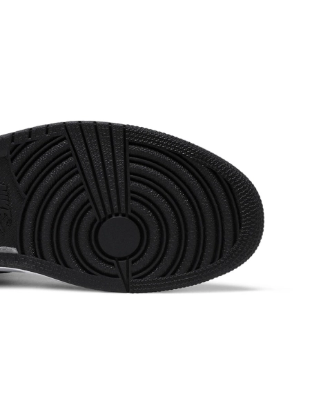 AIR JORDAN 1 RETRO HIGH OG SMOKE GREY 555088 126,AIR JORDAN 1 HIGH,Air Jordan