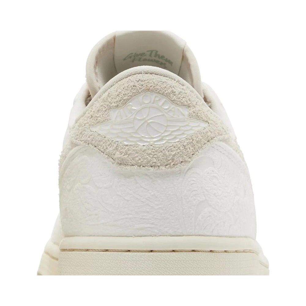 Chris Paul x Air Jordan 1 Retro Low OG Give Them Flowers FZ0455 200,AIR JORDAN 1 LOW,Air Jordan