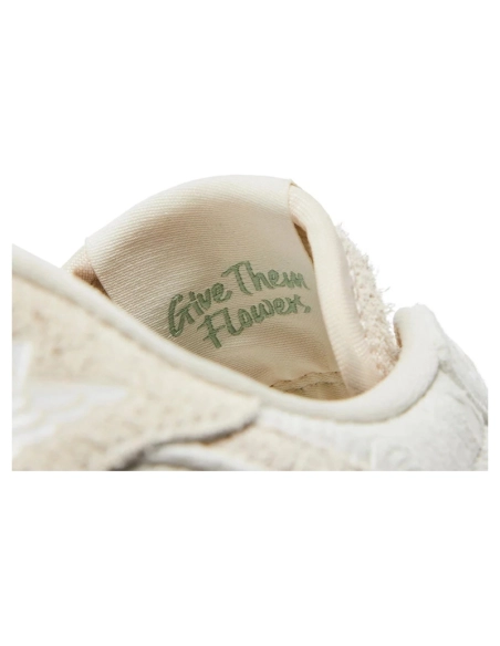 Chris Paul x Air Jordan 1 Retro Low OG Give Them Flowers FZ0455 200,AIR JORDAN 1 LOW,Air Jordan