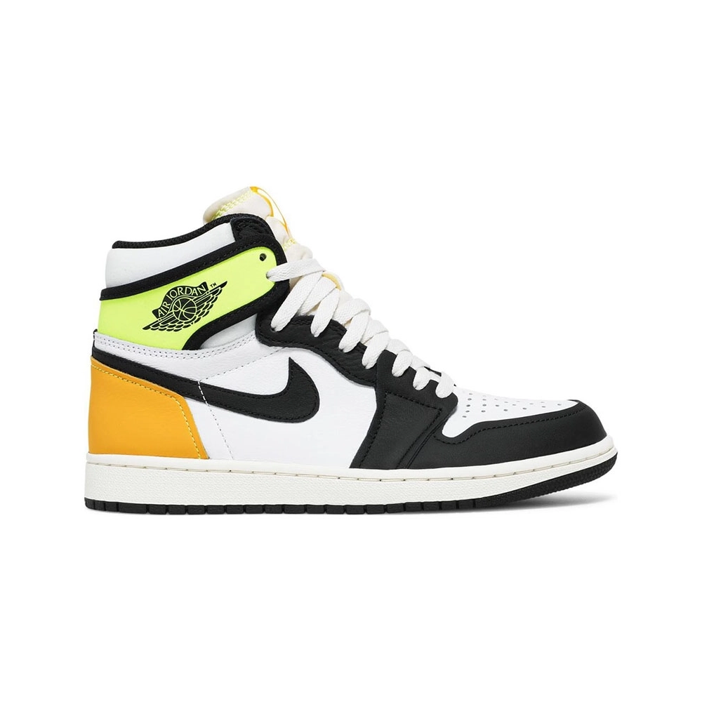 AIR JORDAN 1 RETRO HIGH OG VOLT GOLD 555088 118,AIR JORDAN 1 HIGH,Air Jordan