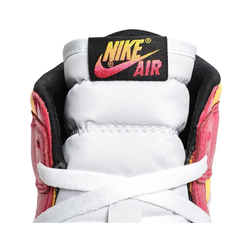 AIR JORDAN 1 RETRO HIGH OG LIGHT FUSION RED 555088 603,AIR JORDAN 1 HIGH,Air Jordan