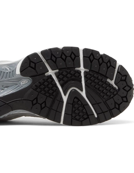 2002R Steel Orca,New Balance 2002,New Balance Shoes