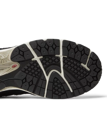 2002R Protection Pack Black Grey,New Balance 2002,New Balance Shoes