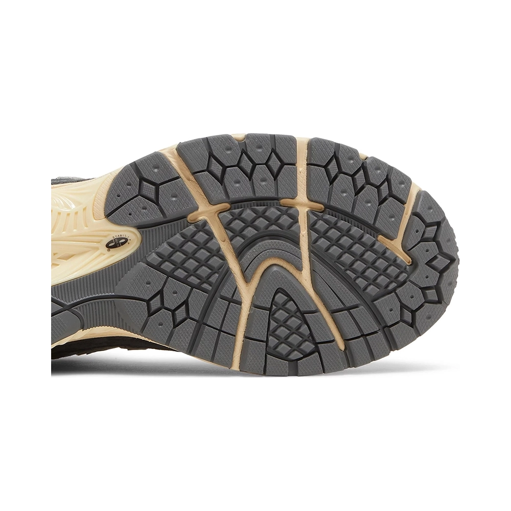 2002R Phantom,New Balance 2002,New Balance Shoes