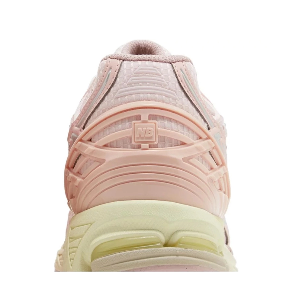 1906U Lunar New Year Shell Pink,New Balance 1906,New Balance Shoes