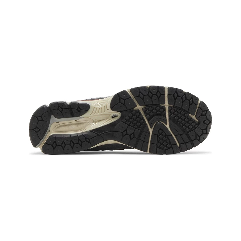 1906D Protection Pack Castlerock,New Balance 1906,New Balance Shoes