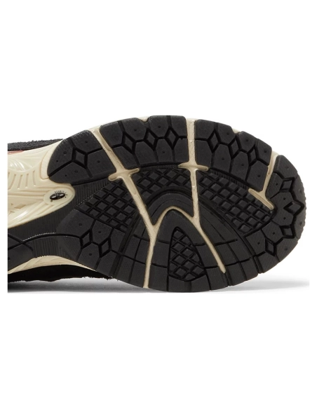 1906D Protection Pack Black,New Balance 1906,New Balance Shoes