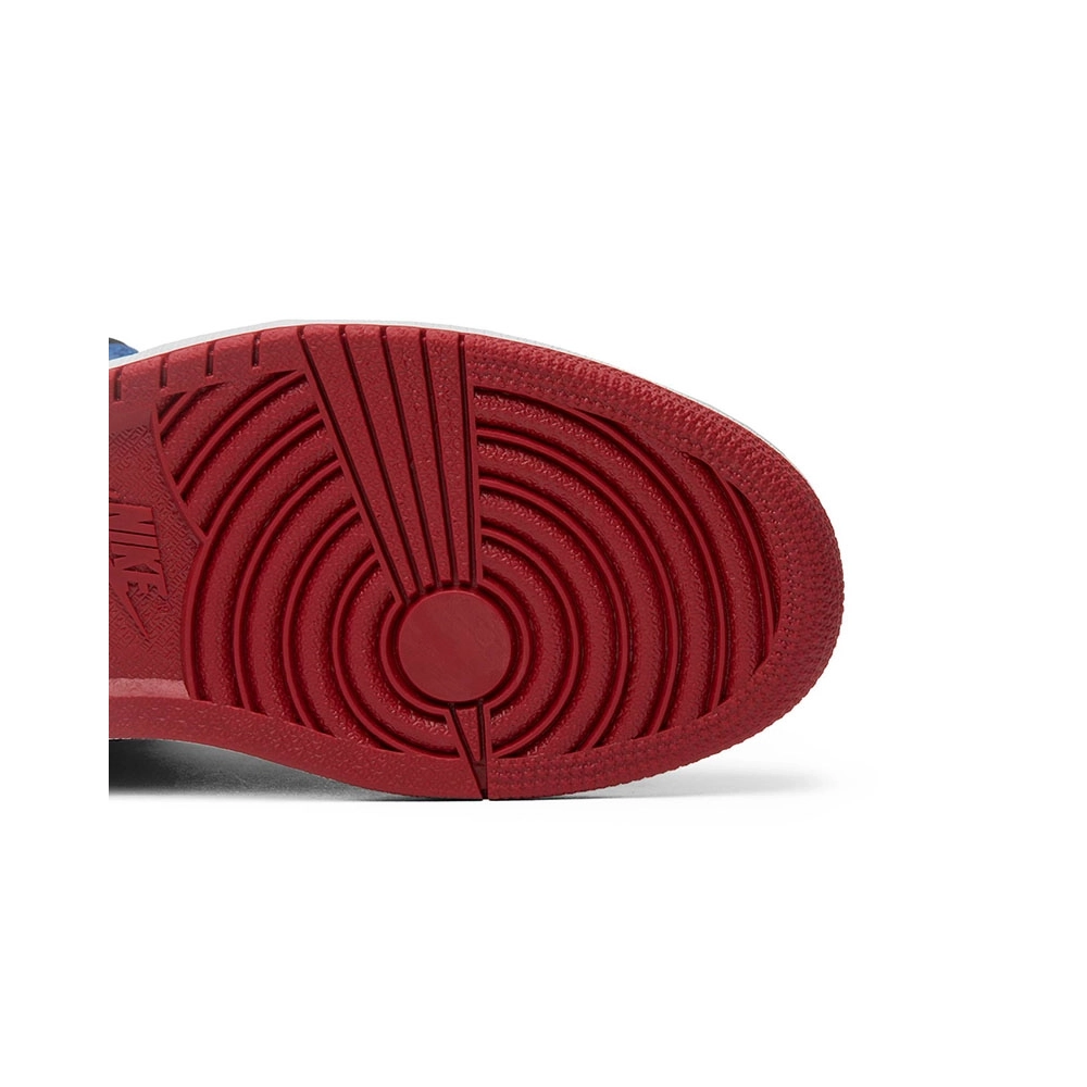 AIR JORDAN 1 RETRO HIGH OG TOP 3 555088 026,AIR JORDAN 1 HIGH,Air Jordan