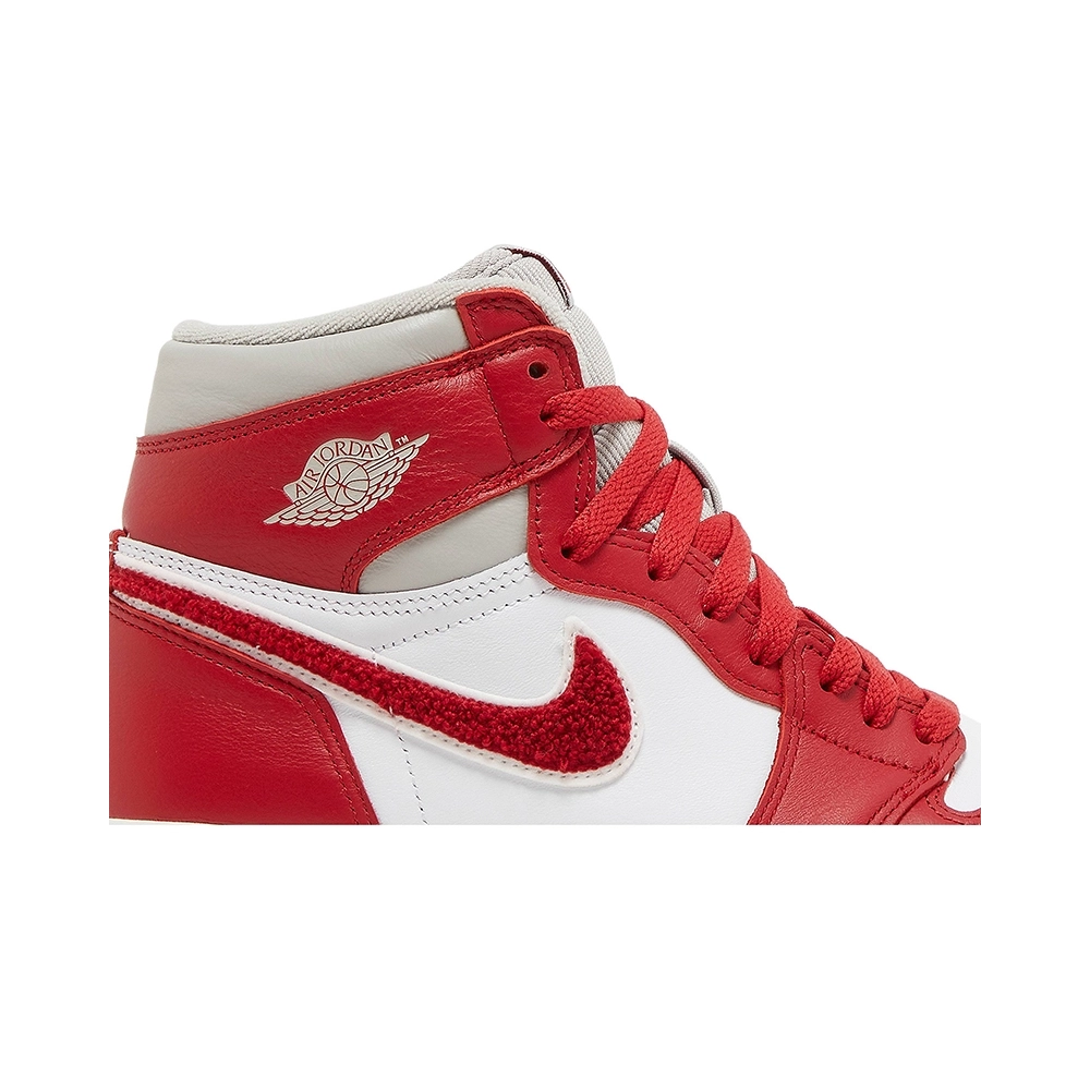 AIR JORDAN 1 HIGH OG NEWSTALGIA CHENILLE DJ4891 061,AIR JORDAN 1 HIGH,Air Jordan