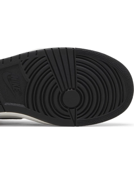 AIR JORDAN 1 RETRO HIGH 85 OG BLACK WHITE BQ4422 001,AIR JORDAN 1 HIGH,Air Jordan